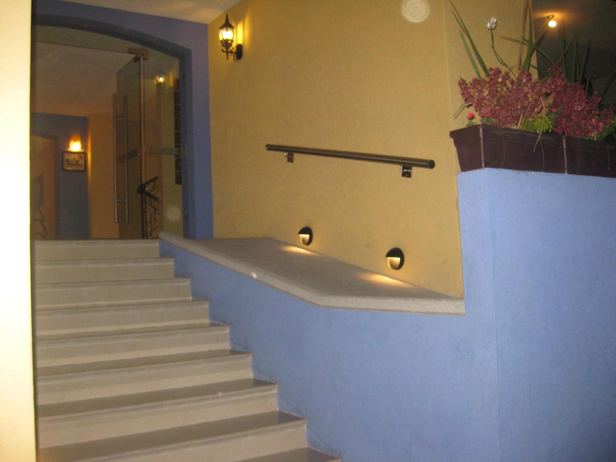 Hotel Cr Tehuacán Kültér fotó