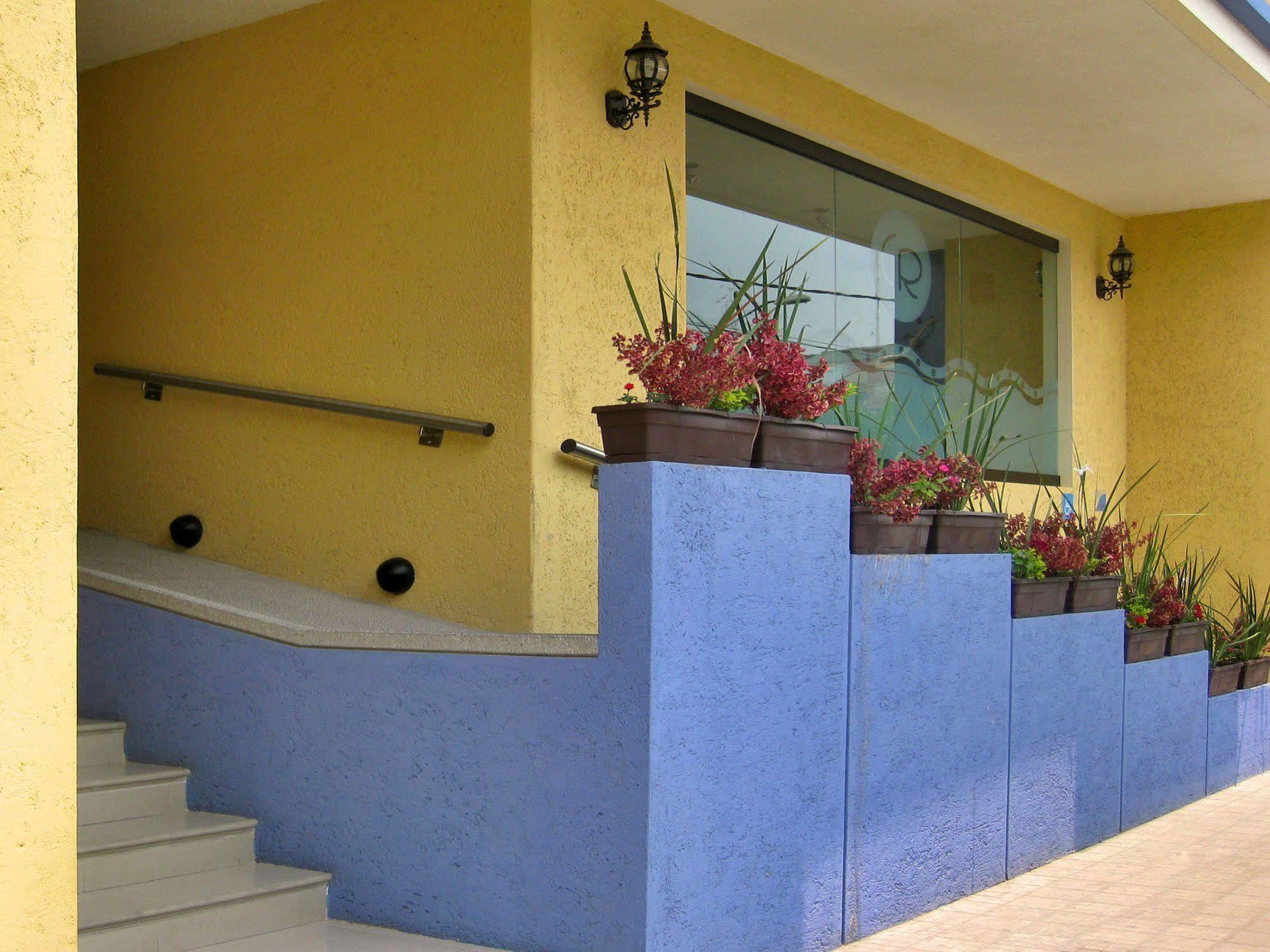 Hotel Cr Tehuacán Kültér fotó